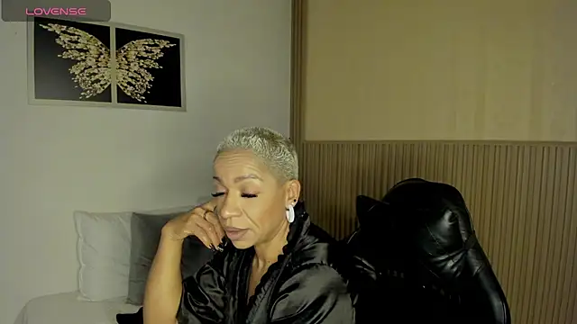 Pokazy przed kamerką – summer_night_