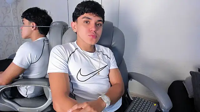 Вебкам-шоу _TaylorBlack