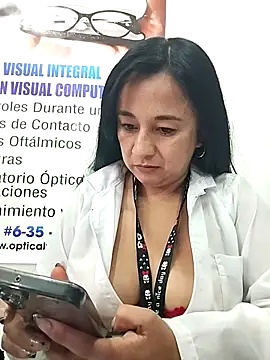 _Dr-Luna_1 Live XXX-chat