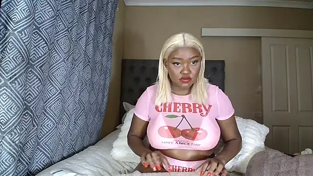 Chatroom XXX en direct de nanababe1