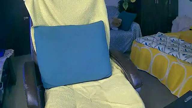 Cute-Tara Chat XXX in diretta