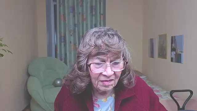 Betty_Brick Chat XXX live