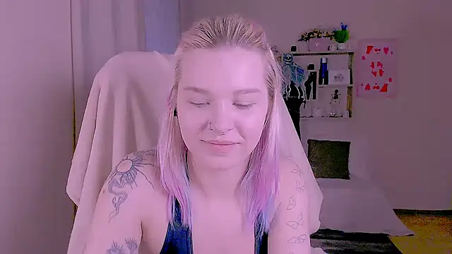 Hot_Blonda 即時 XXX 聊天