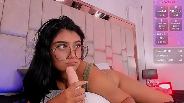 KatherineRuiz_ Live XXX-Chat