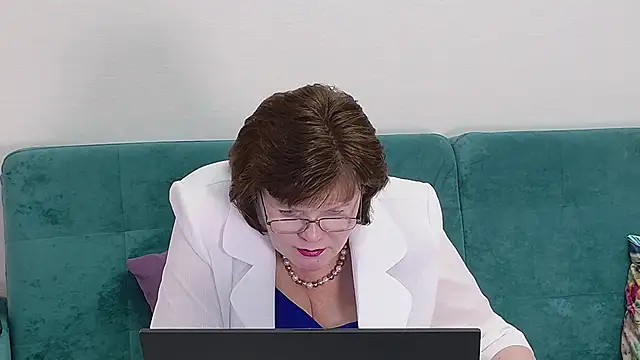 Sandra_Sunrise – Live XXX-chat