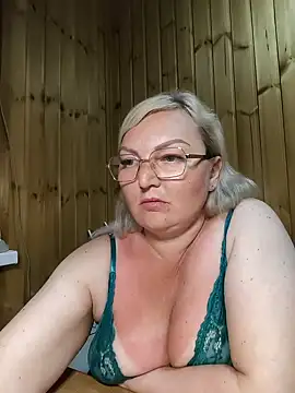 White-Chocolatte's Webcam Show