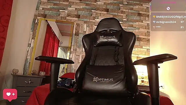 دردشة DashaSousaa الجنسية المباشرة