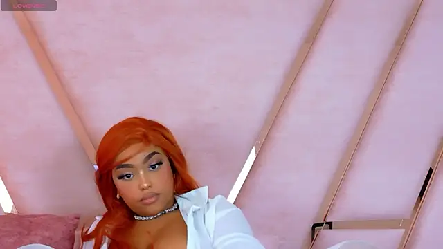 TiannahGlow webcam show