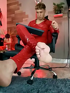 Онлайн чат XXX AngeloandEdward