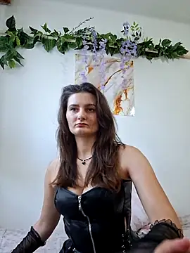 Chat XXX ao vivo de Nika_aa