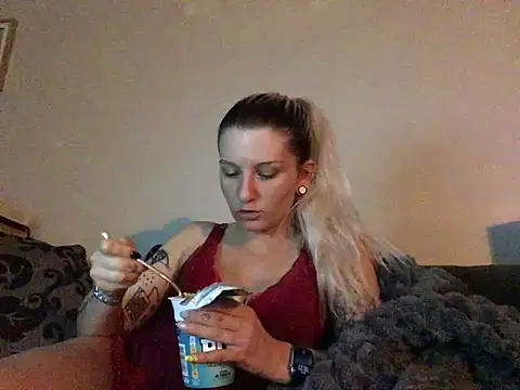 xxamyleighxxのライブXXXチャット