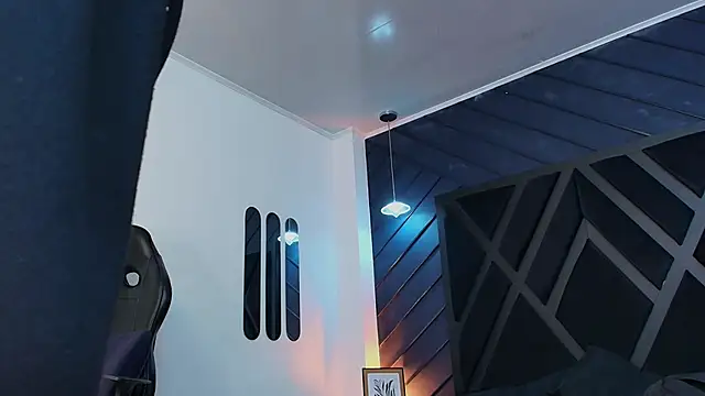 Petesevans élő XXX-chatje