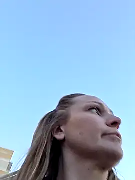 Bondgirl_013 webkamerás műsora