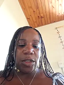 AdrilovechocolateのライブXXXチャット