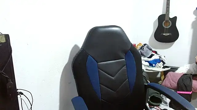 แชท XXX สดของ katia_mature