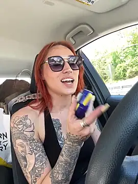 ThornsandHoney Show Webcam