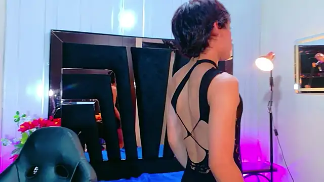 AlecciaNova Show Webcam