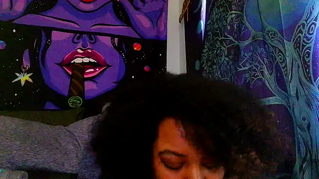 AutumnHart Adlı Modelin Canlı XXX Sohbeti