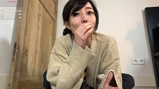 sorairosky Adlı Modelin Canlı XXX Sohbeti