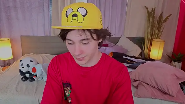 KevinStrike Chat XXX in diretta