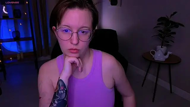 Chatroom XXX en direct de arizzzona_baby