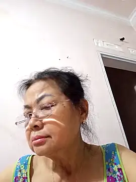 Hotestlove Show in webcam