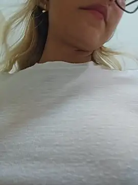 Pretty_roxxyy Obrolan Langsung XXX