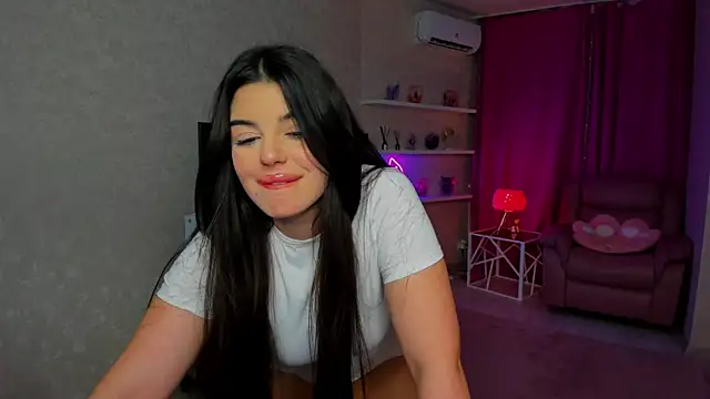 Chatroom XXX en direct de AlluringAriel