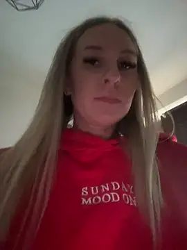 Онлайн чат XXX LexyTuned