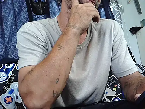 STIFFY-WOOD 网络视讯表演