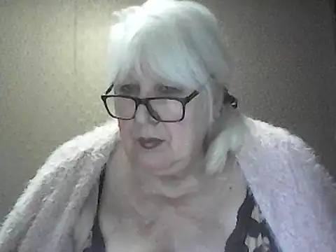 Alexia64231 Live XXX Chat