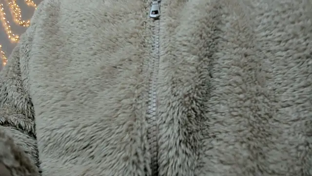 BrightDani Adlı Modelin Canlı XXX Sohbeti