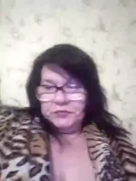 Show modela NysiOlsen na web-kameri