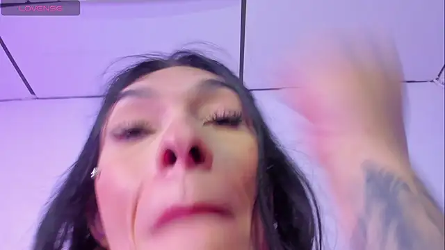 Camila_Coxx Pertunjukan Webcam