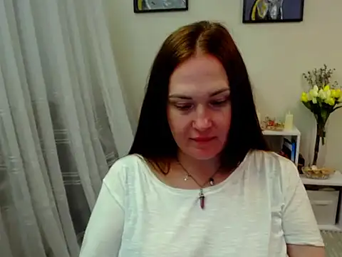 Lady_Tiana élő XXX-chatje