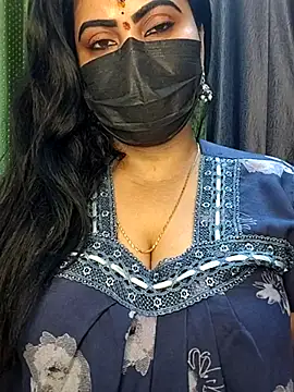 Anushka_flower's Webcam Show