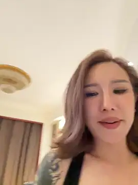 Manson13333 élő XXX-chatje