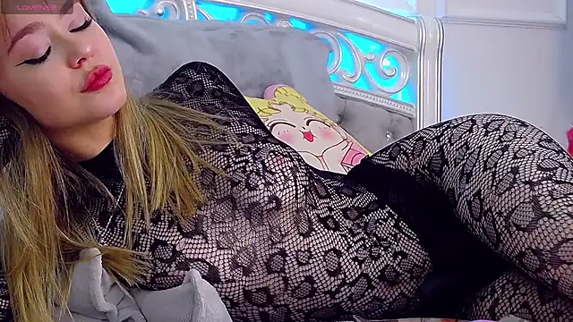 EvaMenders' Live XXX Chat