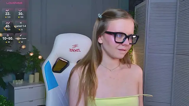 Sophie_Peach_'s Live XXX Chat