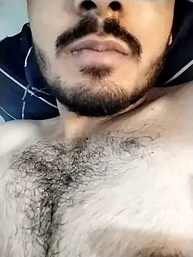 Hotyy_subhu's Webcam Show