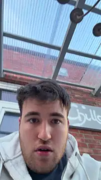 Show de KinkyLovePublic na webcam