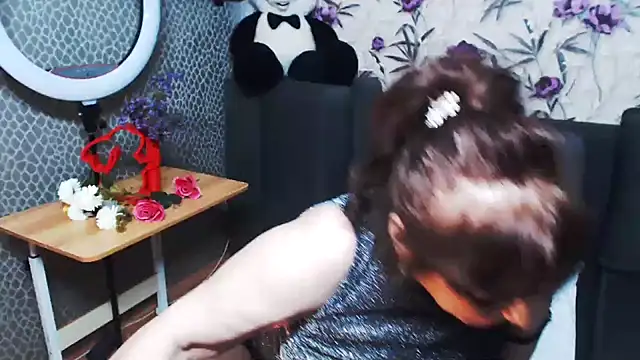 XXX chat uživo modela cutewoman67