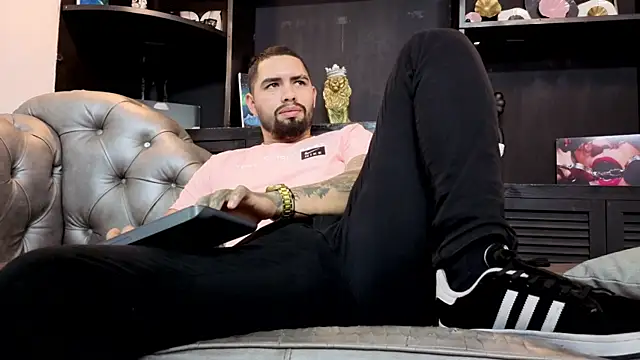 matteosantos webkamerás műsora