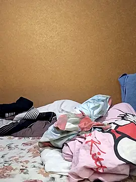 Chat +18 de LiluHot ao vivo