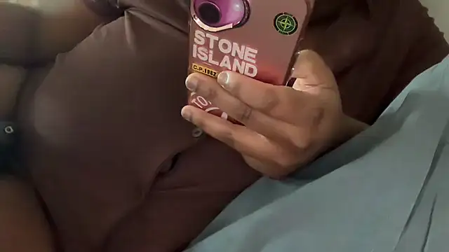 nanaisbackk Live XXX-chat