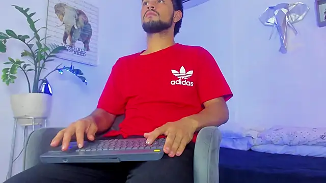 Chat XXX en directo de xhj_Gambaru