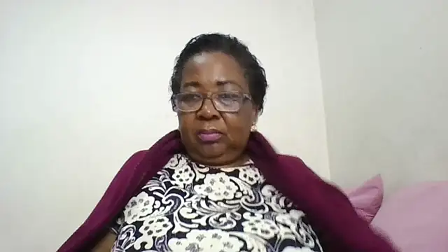 دردشة KinkyRicoSaisyours الجنسية المباشرة