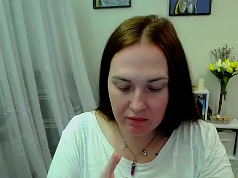 Lady_Tiana: онлайн-секс-чат