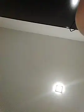 Rowena_VonnieのライブXXXチャット