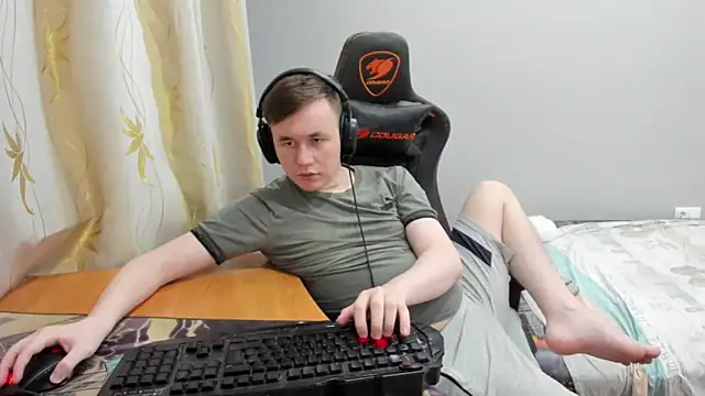 iliaskrislove – Kamerová šou